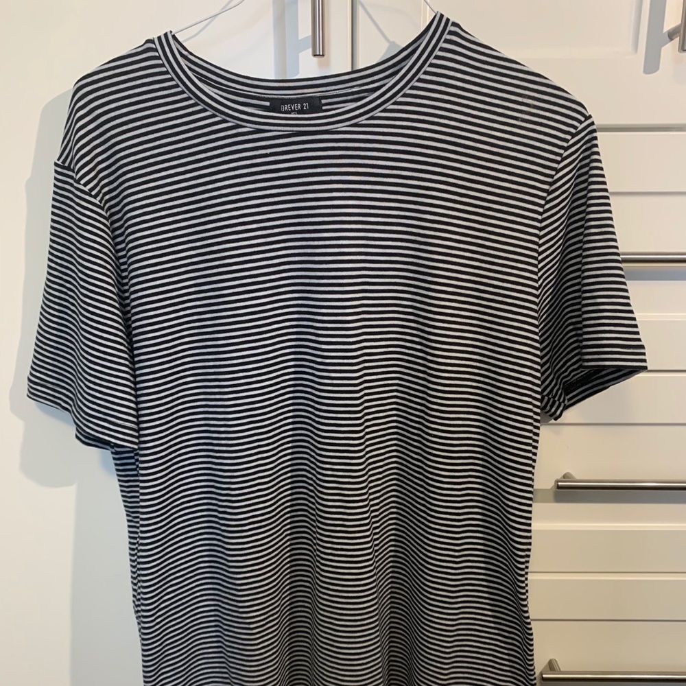 Stripped, never worn Forever 21 shirt